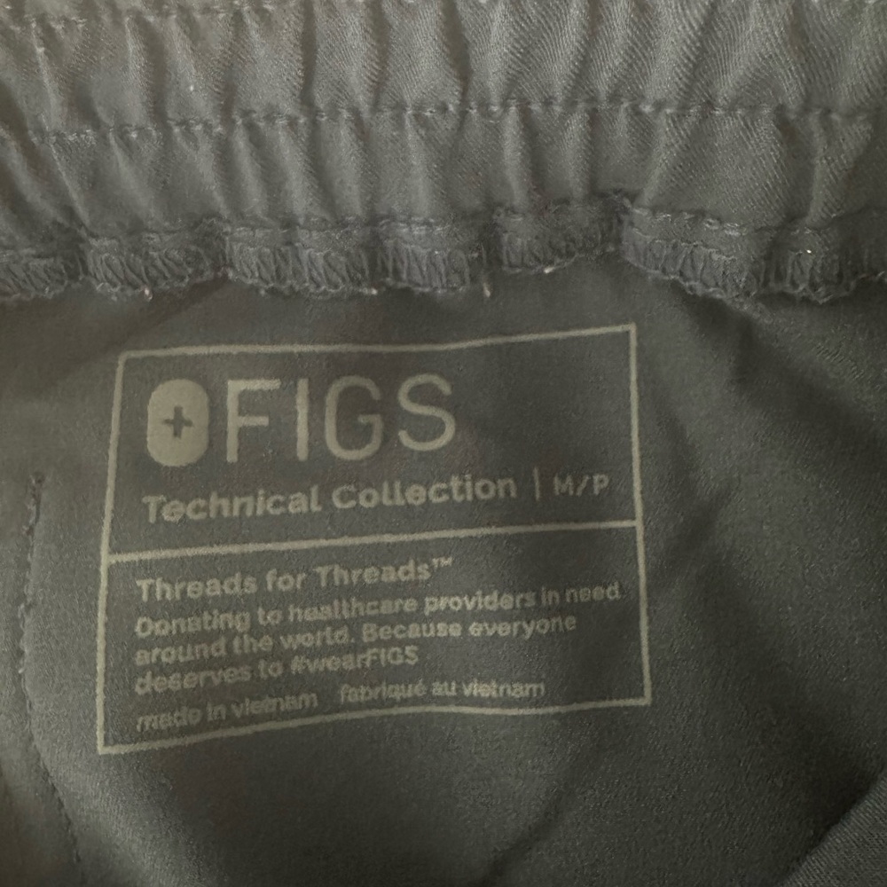 Figs Scrub Set - Picture 7 of 12